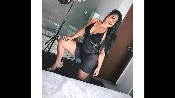 Morena pele bronzeada cabelo lindo