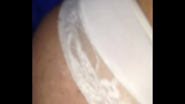 Play MP4 - IMG 6738 Dando com a calcinha shortinho branco da Cristina ponte rasa 2017 Part1&period;MOV