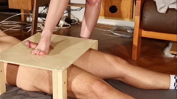 Super sexy cockstomping & footjobpt1 HD