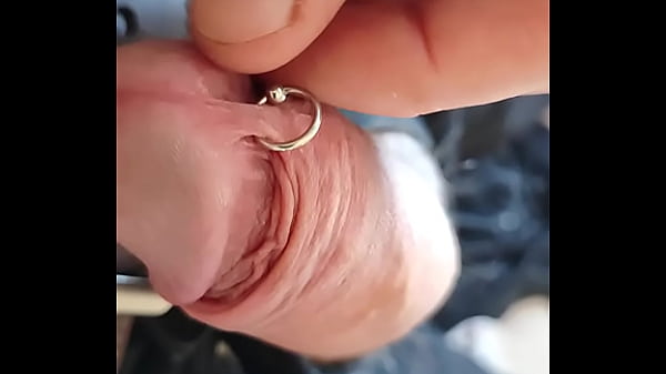 Close up_big dick and feet