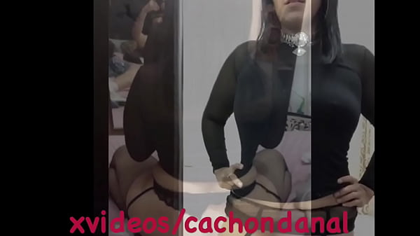 Ense&ntilde;ando Varios Atuendo Cachondos thumbnail