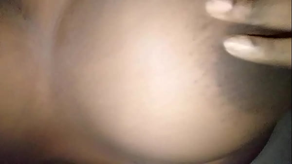 Nonton Black Mama Titt thumbnail