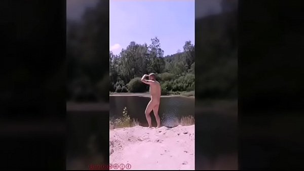Play MP4 - Bare Ass Naked