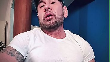 Prostituto heterosexual mexicano es humillado por tener pito chico de puto gay marica y se deja grabar en video por unos cuantos pesos 