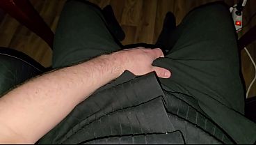 PhantomGentX &ndash_ Behaarter Daddy wichst nach Feierabend seinen riesigen Schwanz