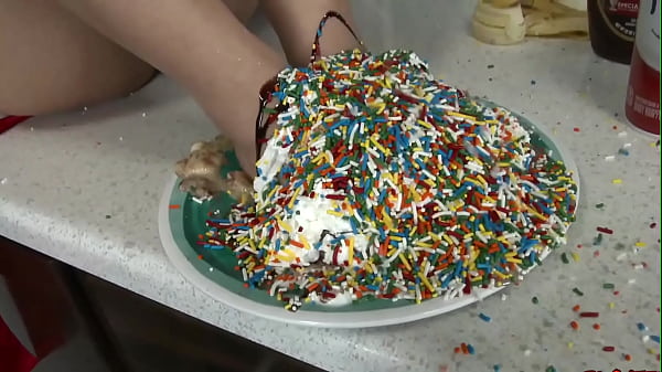 Luscious booty and sensual feet of liv revamped covered in sweets 