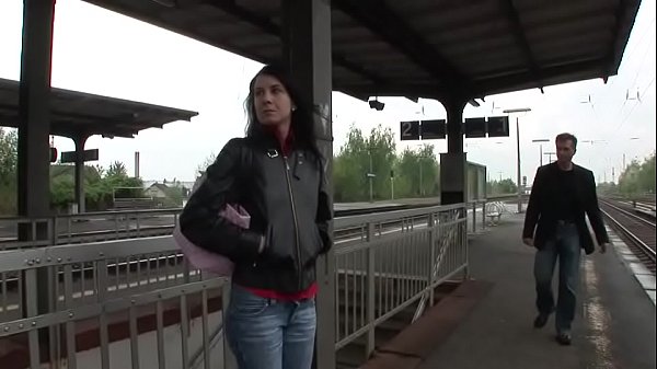 Play MP4 - Angequatscht und abgeschleppt&period; das kannst Du auch &excl;