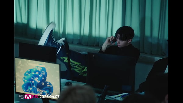 Nonton Japoneses Calientes thumbnail