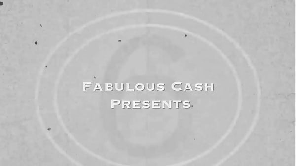 Nonton Horny Stepmoms Hand Is Better Than Mine thumbnail