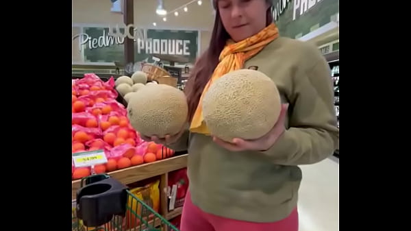 Nonton Melons Anyone? #explore #fyp #produce thumbnail