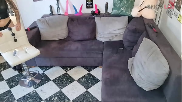 Nonton Express Gigolo - Fast Delivery App thumbnail