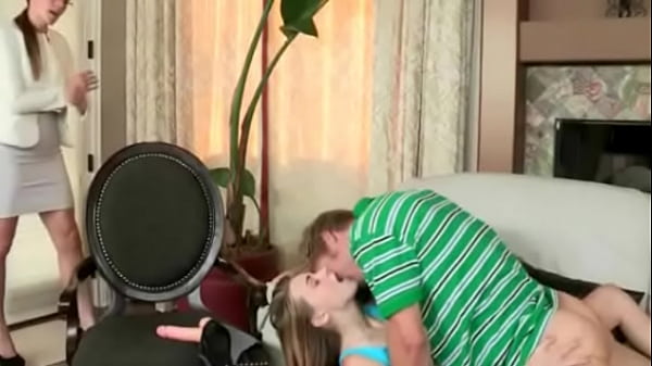 Nonton Avahardy thumbnail