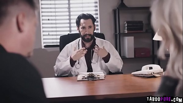 Desperate wife Kenzie_Taylor banged in front of herhusband