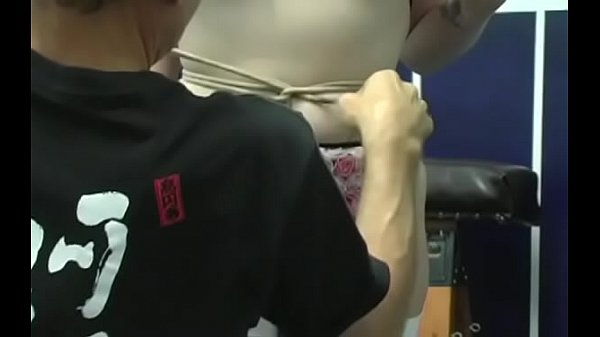 Nonton Hottie Dominates Roughly thumbnail