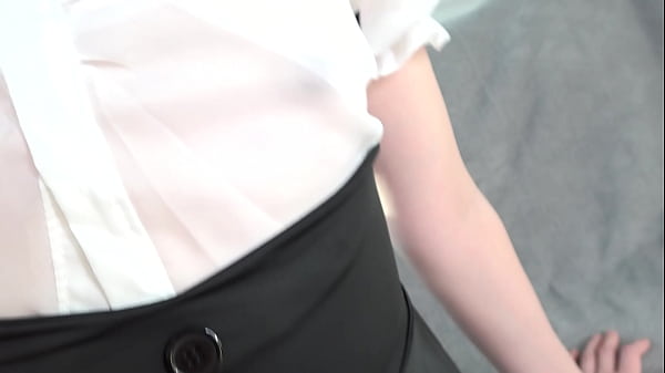 【足フェチ 足コキ動画】女教師のベージュパンストの中で射精 