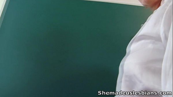 Play MP4 - Marina and her sexy friend go to their lesbian teacher