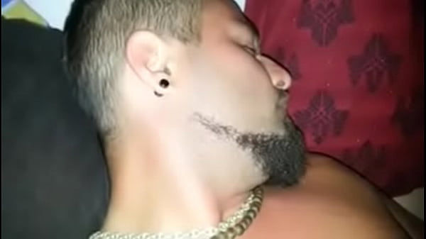 masturba a su cu&ntilde_ado