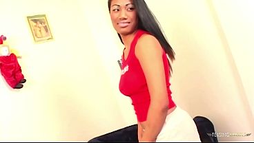Nonton The Bbc Stud Captured An Image Of Her Prominent Nipples Before It Into Constriction. thumbnail