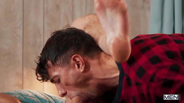 Hungry For His Baguette - Men thumbnail