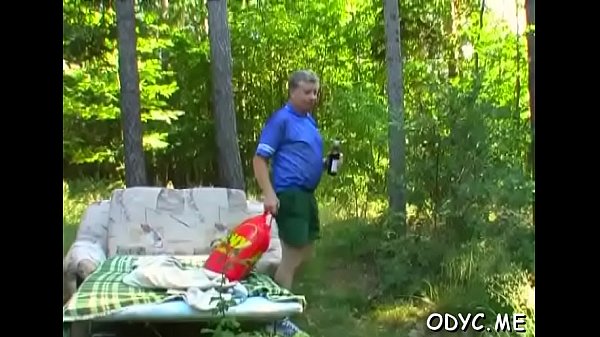 Love rocket enters voracious hottie stephie's juicy lovebox 