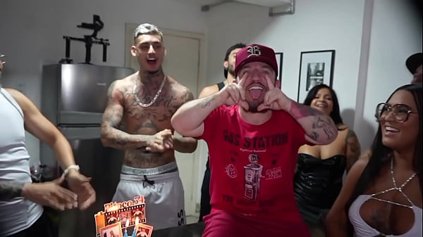 Crazy Porn Party For Crazy Midget Dude thumbnail