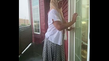 Nonton Locked Out And Humiliated In Public Enf thumbnail