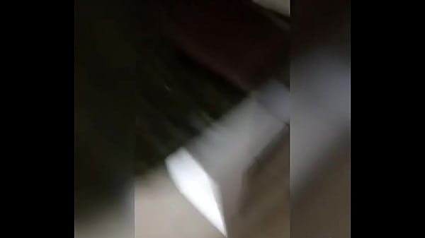 Play MP4 - Saindo de casa pelado