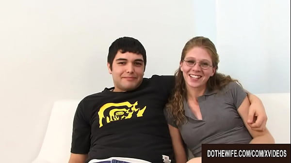 Play MP4 - Black Dude Stretches Housewife Jenny Leigh While Her Cuck Watches