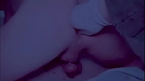 Macho mexicano por dinero se deja grabar en video porno gay donde le dan pu&ntilde_o por su apretado culo virgen