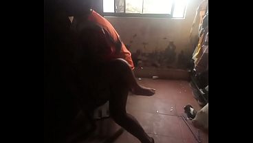 Albanil me hecha los mecos en la cara facial