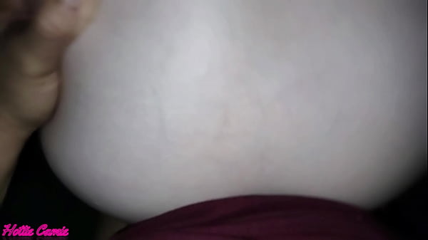 Play MP4 - Esposa infiel follada por un desconocido en el estacionamiento despu&eacute;s del antro