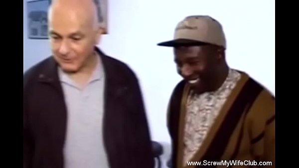 Play MP4 - Feeling The Need To Fuck A Stranger