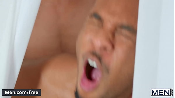 Hardcore Bareback Gay Sex With Two Hot_Men (TrentKing, Malik Delgaty) - Men