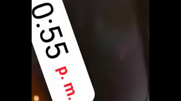 La peque&ntilde;a culona valeria denuevo en tanga roja