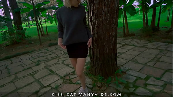 4k public agent 18 babe flashing tits with close up_pussy incentralpark