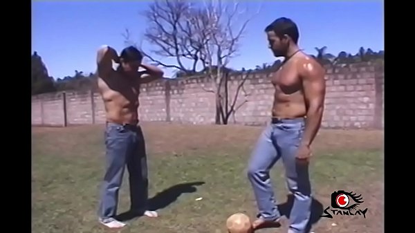 Buscando Prazer Na Bunda thumbnail