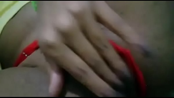 Play MP4 - Casada&comma;tem amante e ainda fica fudendo no zap