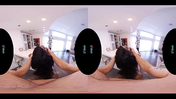 VRHUSH Amari_Anne is tired of the party and_wants to fuck