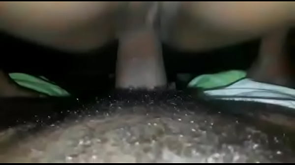 Gozou dentro Que morena