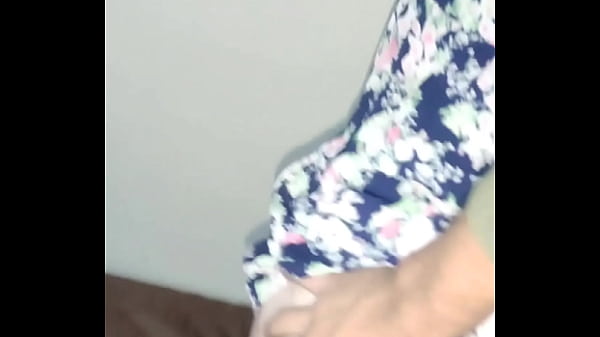 Play MP4 - MAS DURO MI AMOR ACABA DENTRO DE MI HERMOSA CHOLITA CON FALDA CORTA PACE&Ntilde;A SE FOLLA A SU AMANTE MIENTRAS SU MARIDO TRABAJA