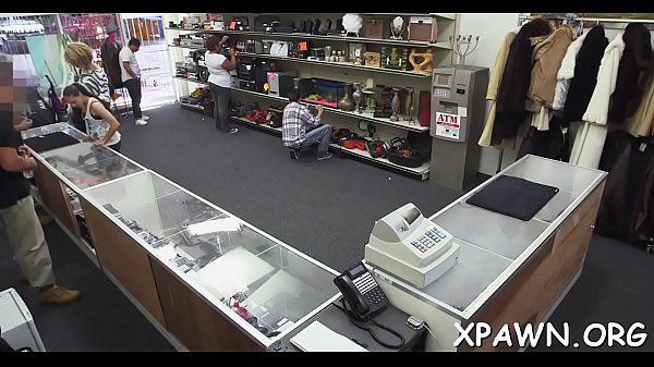 Fine young non professional copulates 