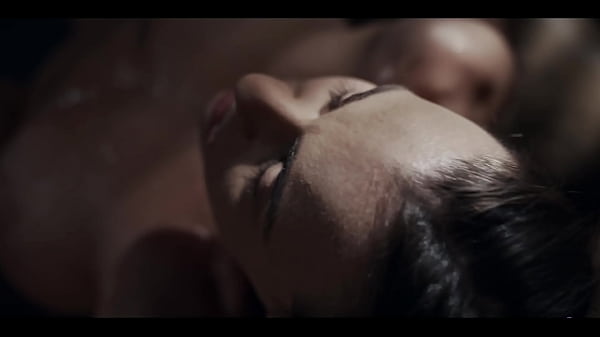 Play MP4 - Josephine Jackson turns Into Sex Hungry Lesbian - Horny Girls in Alien Parasite Possession