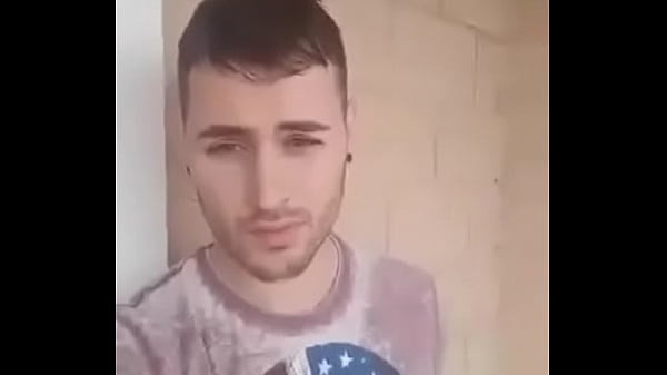 Play MP4 - Chupandosela a mi camarada