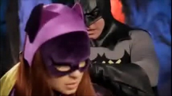 Play MP4 - Batgirl XXX-Sunny Lane-Video Editado