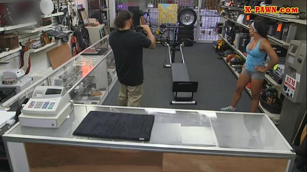 Gym trainer sells her_equipment and fuck