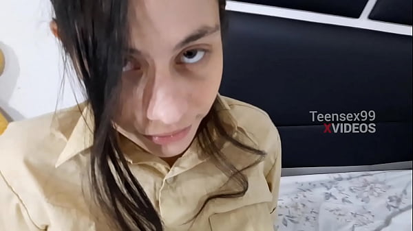 Miprima no va a clases para ir a mi casa a que le llene el coño_de leche