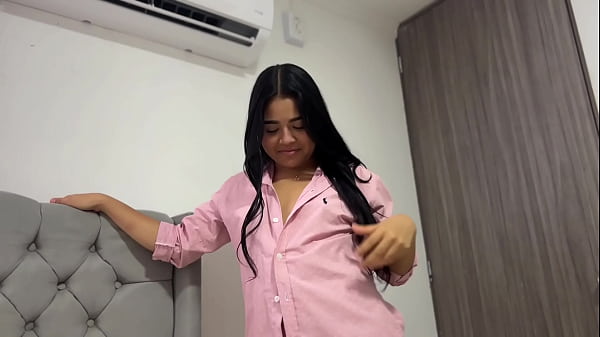 Nonton Mamada Y Creampie En Su Boca thumbnail