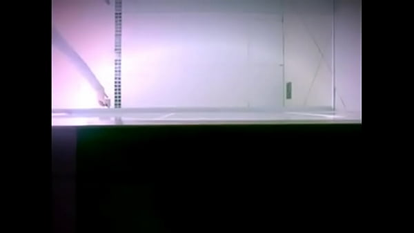 Play MP4 - Gostosa da unesp tomando banho