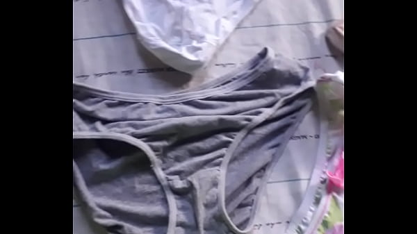 Todas Las Bragas Que Robe thumbnail