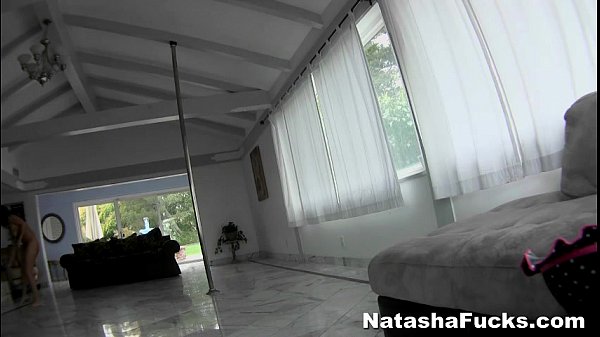 Play MP4 - Home Video By Myself Pussy Stuffing